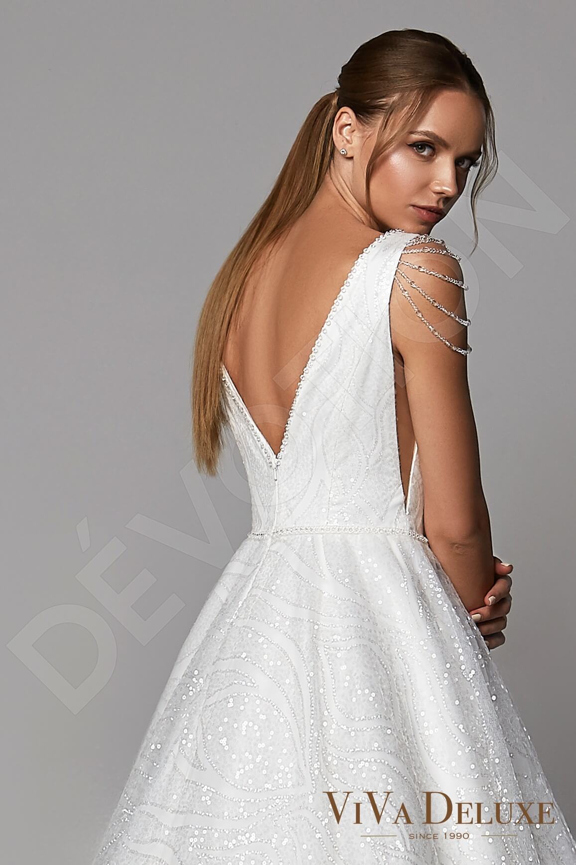 Emerie Princess/Ball Gown V-neck Ivory Wedding dress