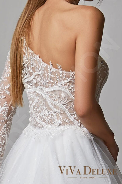 Nika Open back A-line Long sleeve Wedding Dress 7