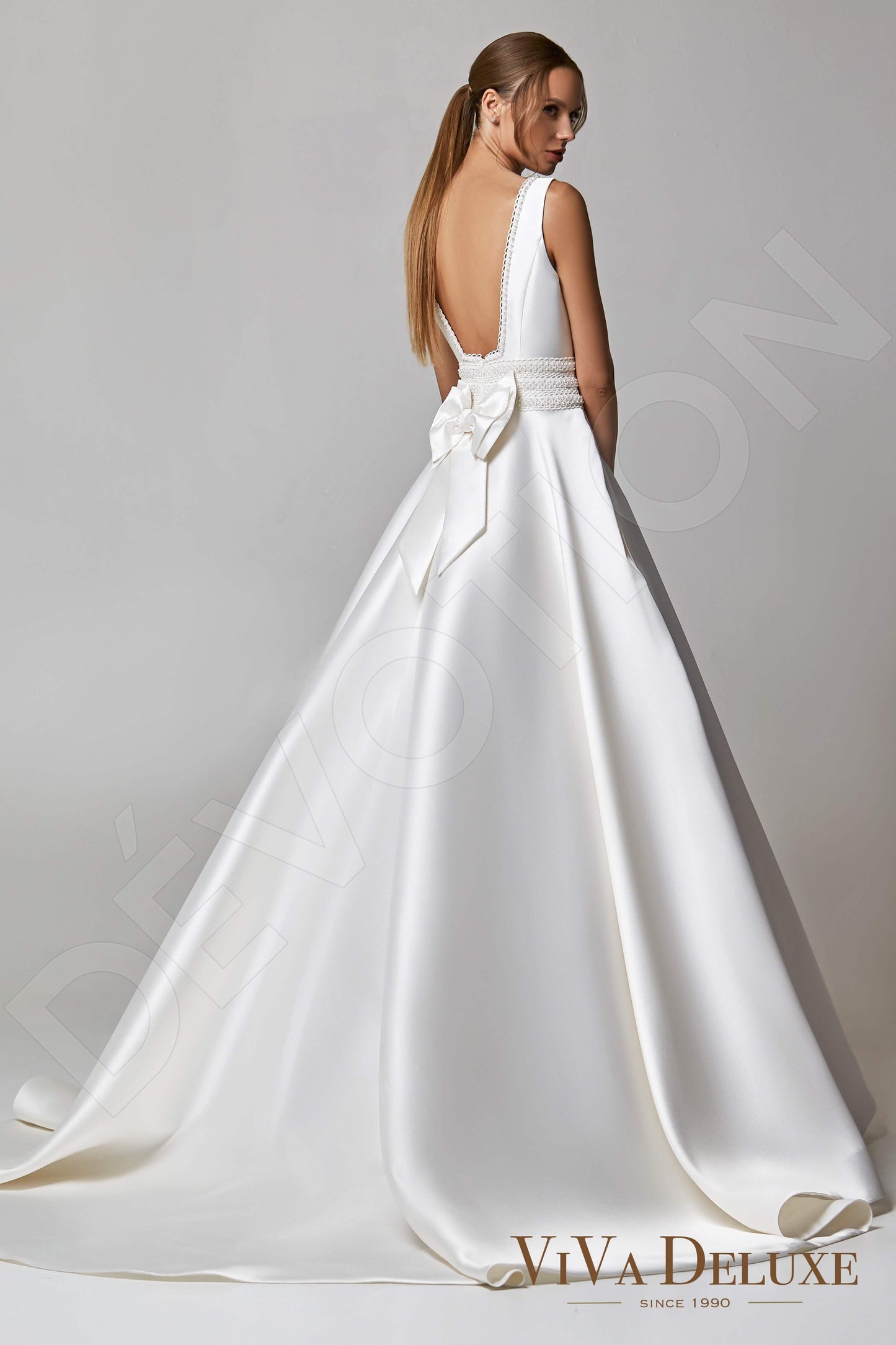Liora Open back Princess/Ball Gown Sleeveless Wedding Dress Back