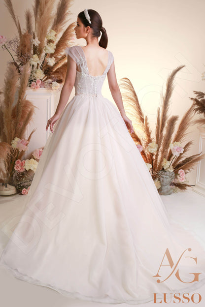 Elaria Open back A-line Sleeveless Wedding Dress Back