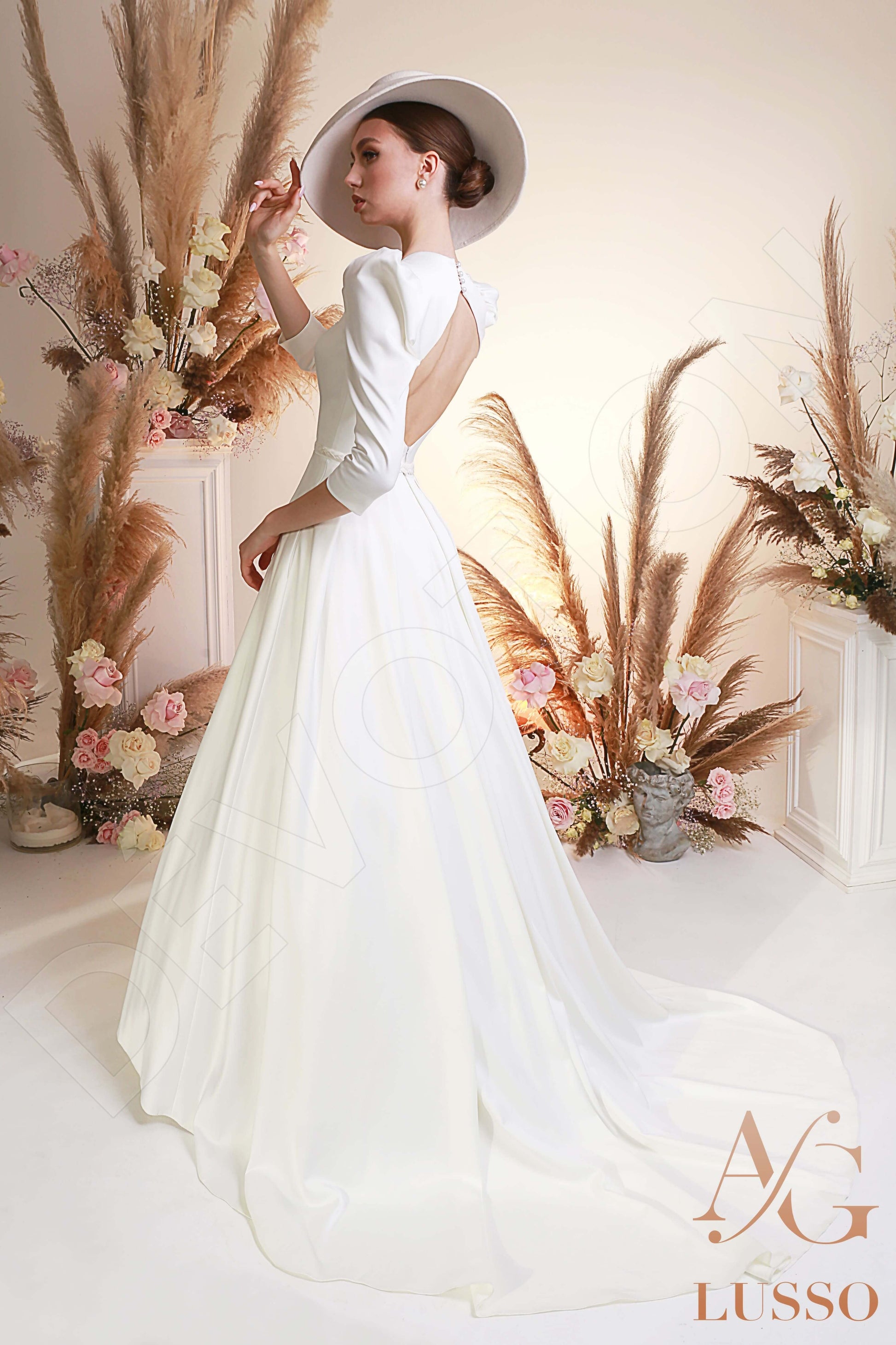 Nubia A-line Square Lightivory Wedding dress