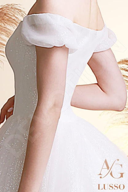 Saida Open back Princess/Ball Gown Short/ Cap sleeve Wedding Dress 5