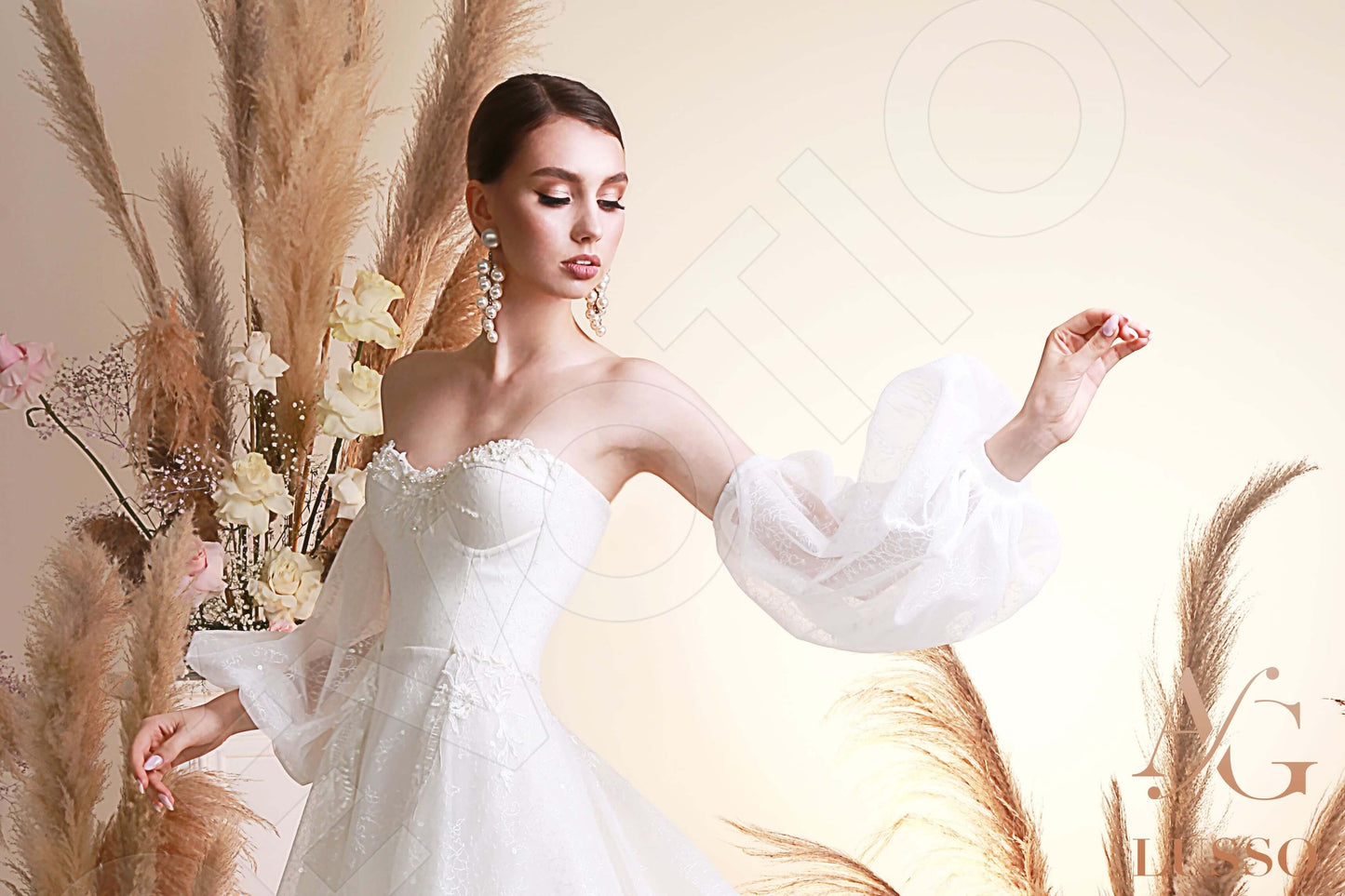 Videl Open back A-line Detachable sleeves Wedding Dress 7