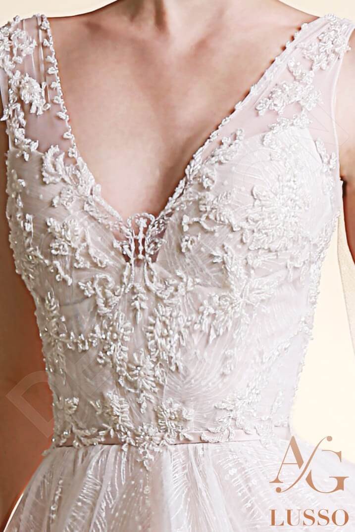 Ziada A-line V-neck Ivory Wedding dress