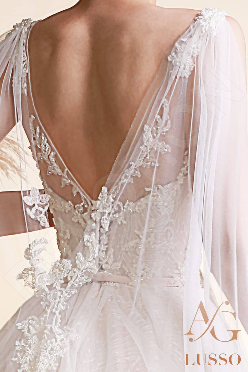 Ziada Open back A-line Sleeveless Wedding Dress 5