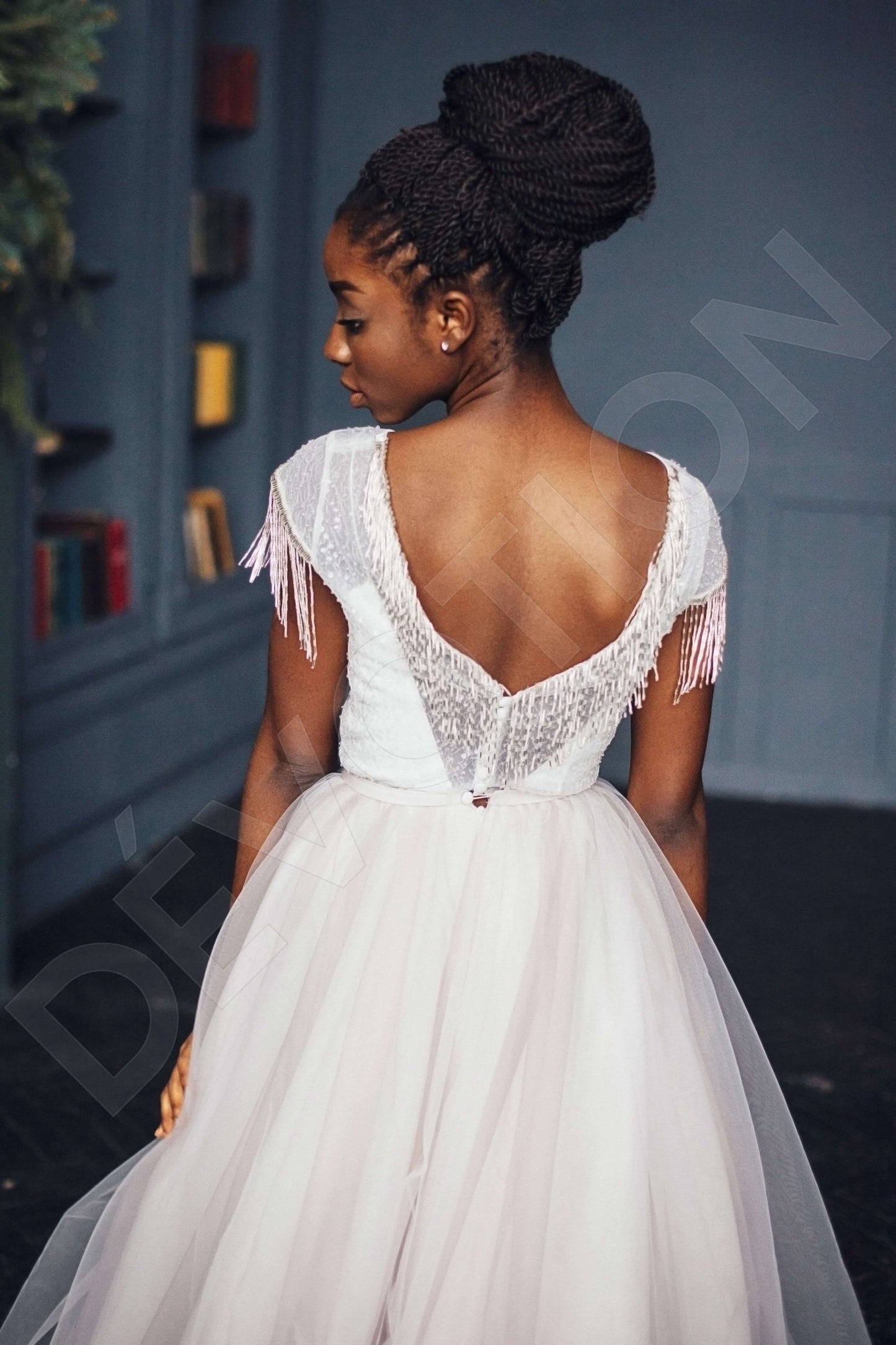April Open back A-line Short/ Cap sleeve Wedding Dress 3