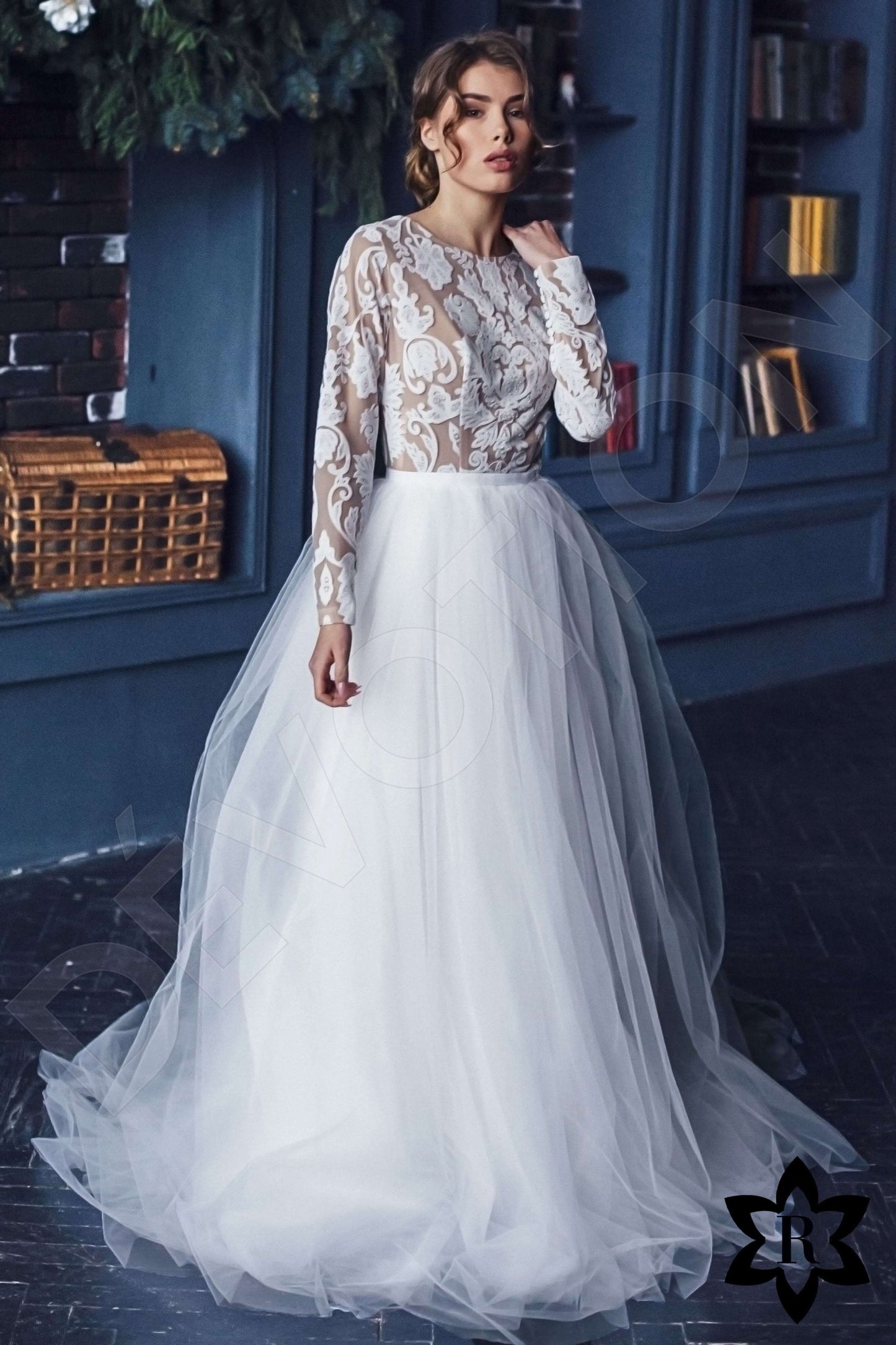 Mellisa Full back A-line Long sleeve Wedding Dress Front