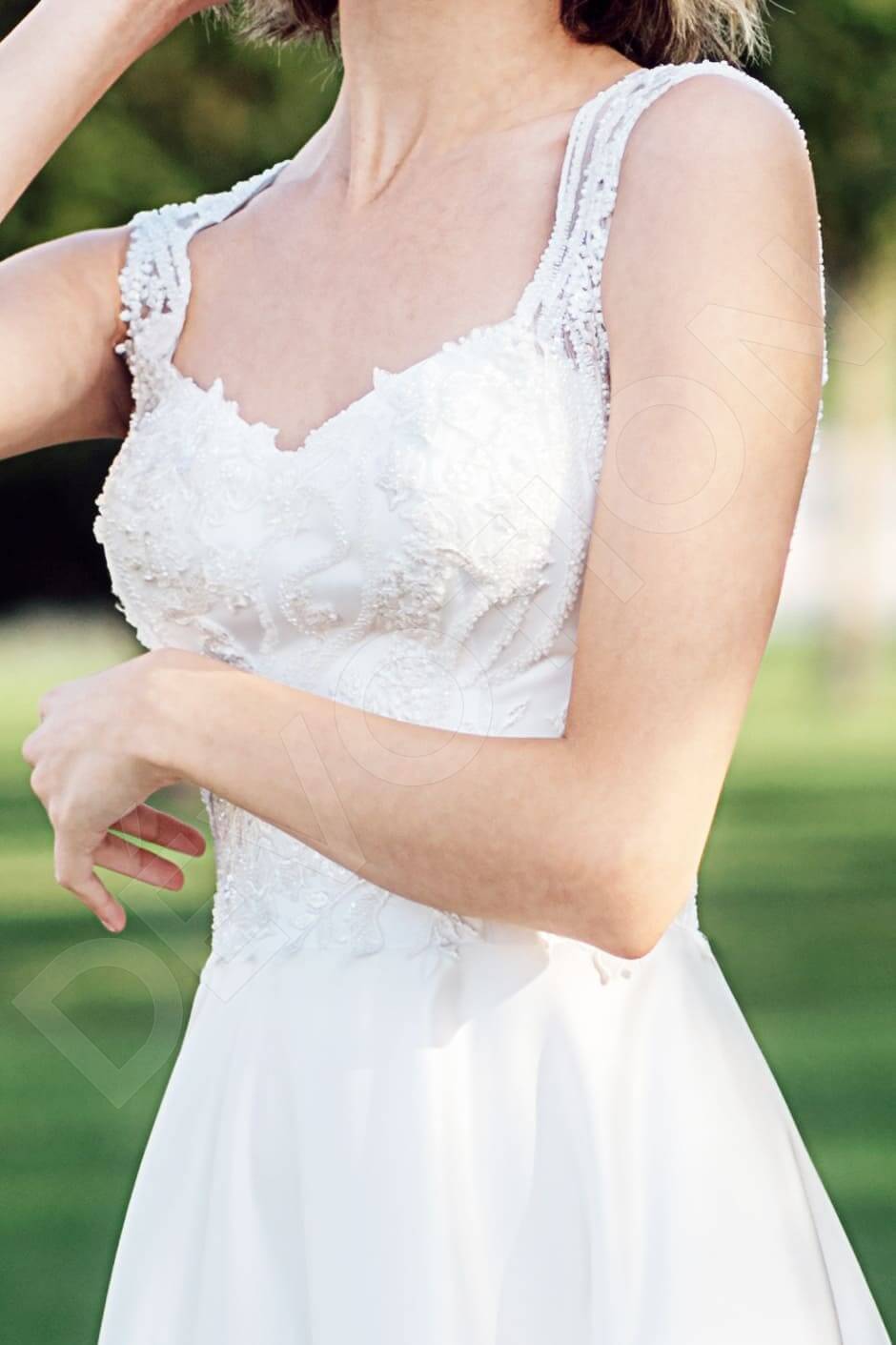 Alona Full back A-line Sleeveless Wedding Dress 4