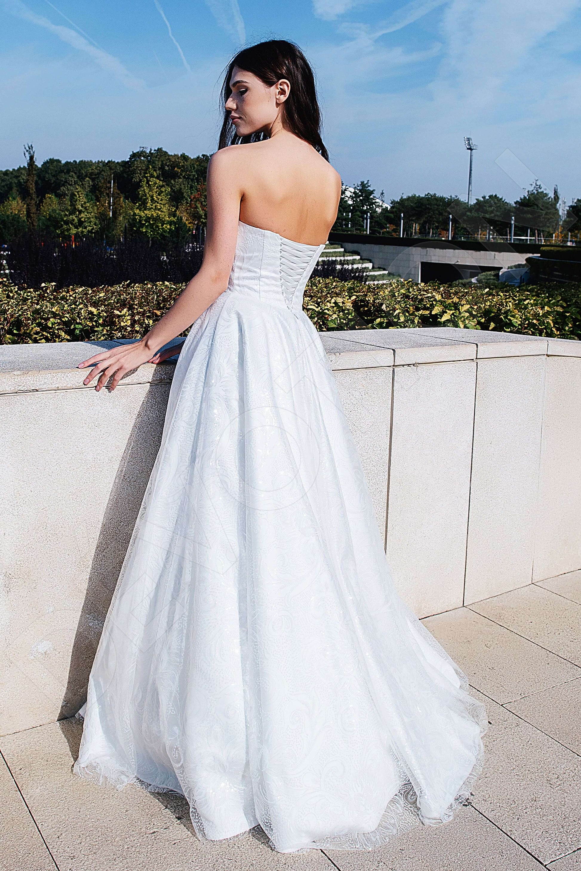 Merav A-line Sweetheart Ivory Wedding dress