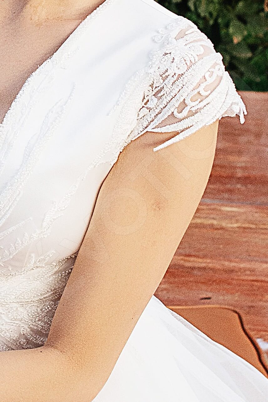 Rae Full back A-line Short/ Cap sleeve Wedding Dress 6