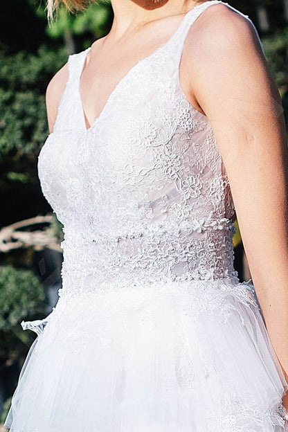 Yael Open back A-line Sleeveless Wedding Dress 4