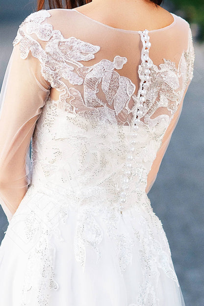 Zulma Full back A-line Long sleeve Wedding Dress 8
