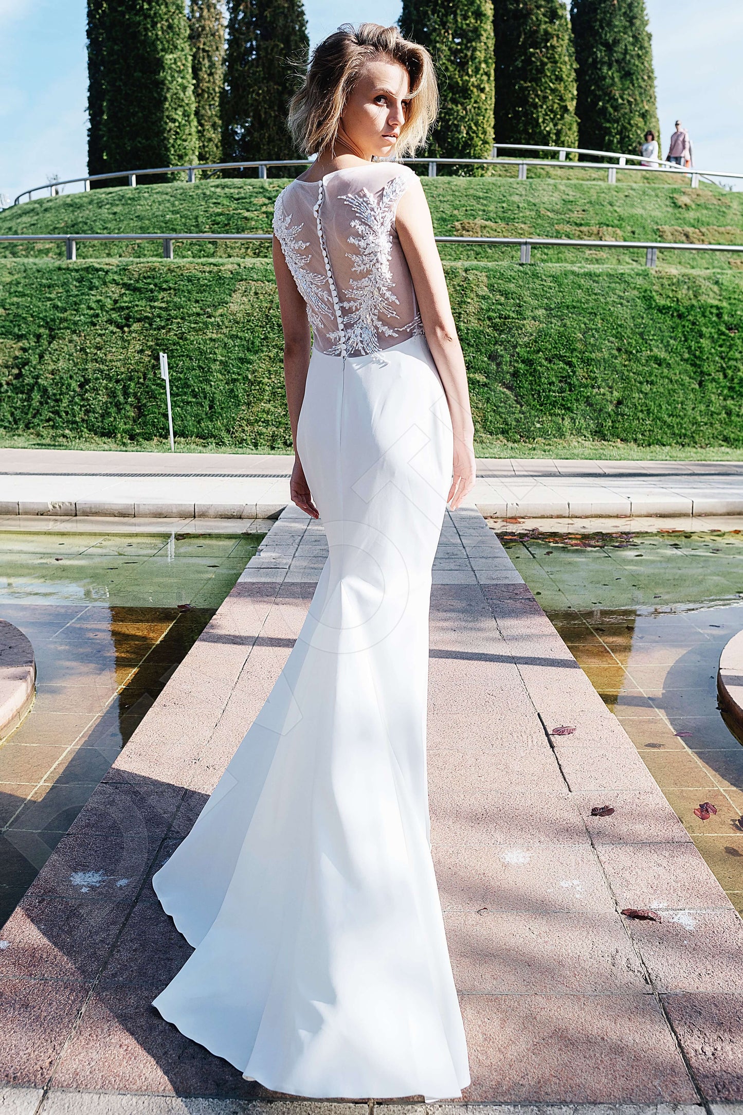 Zehava Full back Trumpet/Mermaid Sleeveless Wedding Dress Front