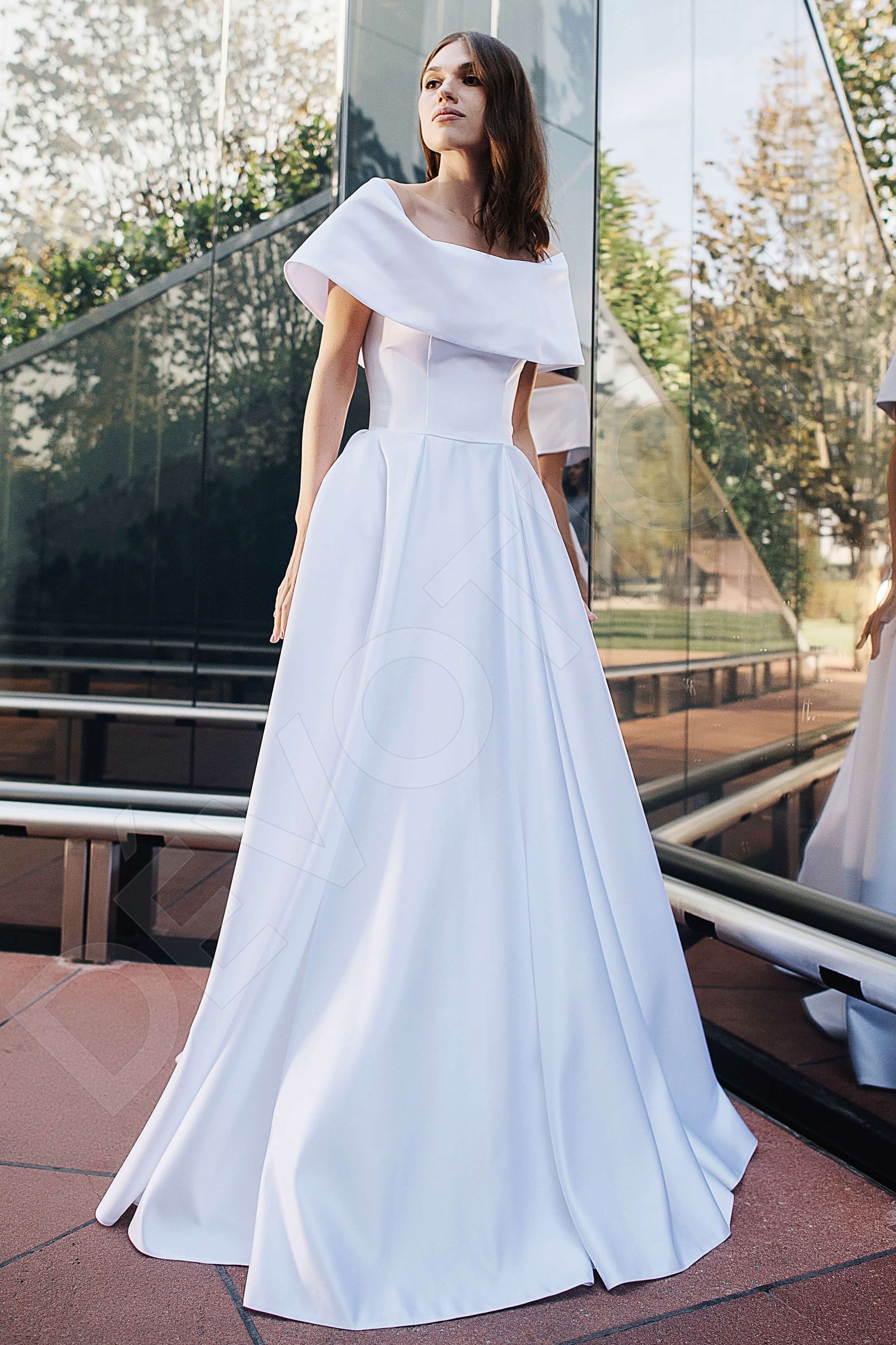 Rina A-line Off-shoulder/Drop shoulders Ivory Wedding dress