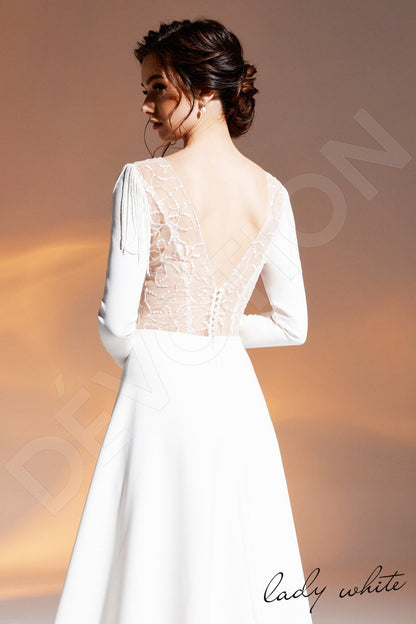 Sanura Open back A-line Long sleeve Wedding Dress 3