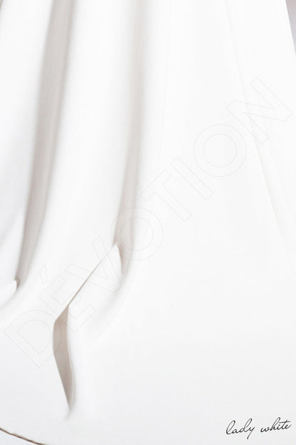 Sanura Open back A-line Long sleeve Wedding Dress 7
