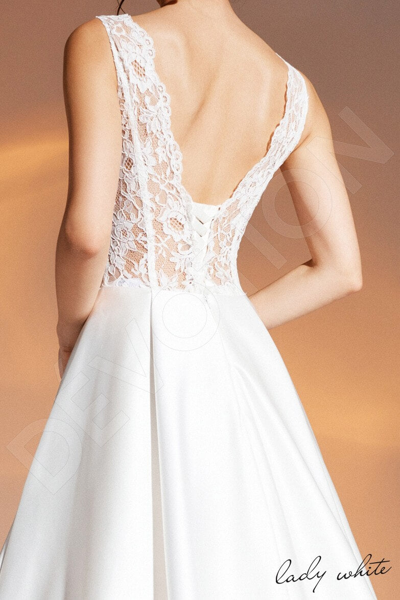 Femi Open back A-line Straps Wedding Dress 5