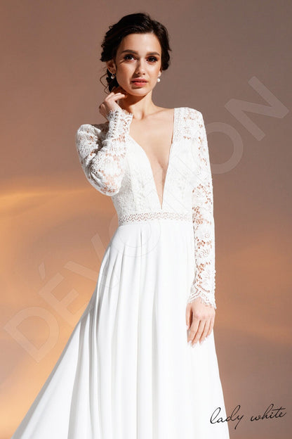Nashwa Open back A-line Long sleeve Wedding Dress 2