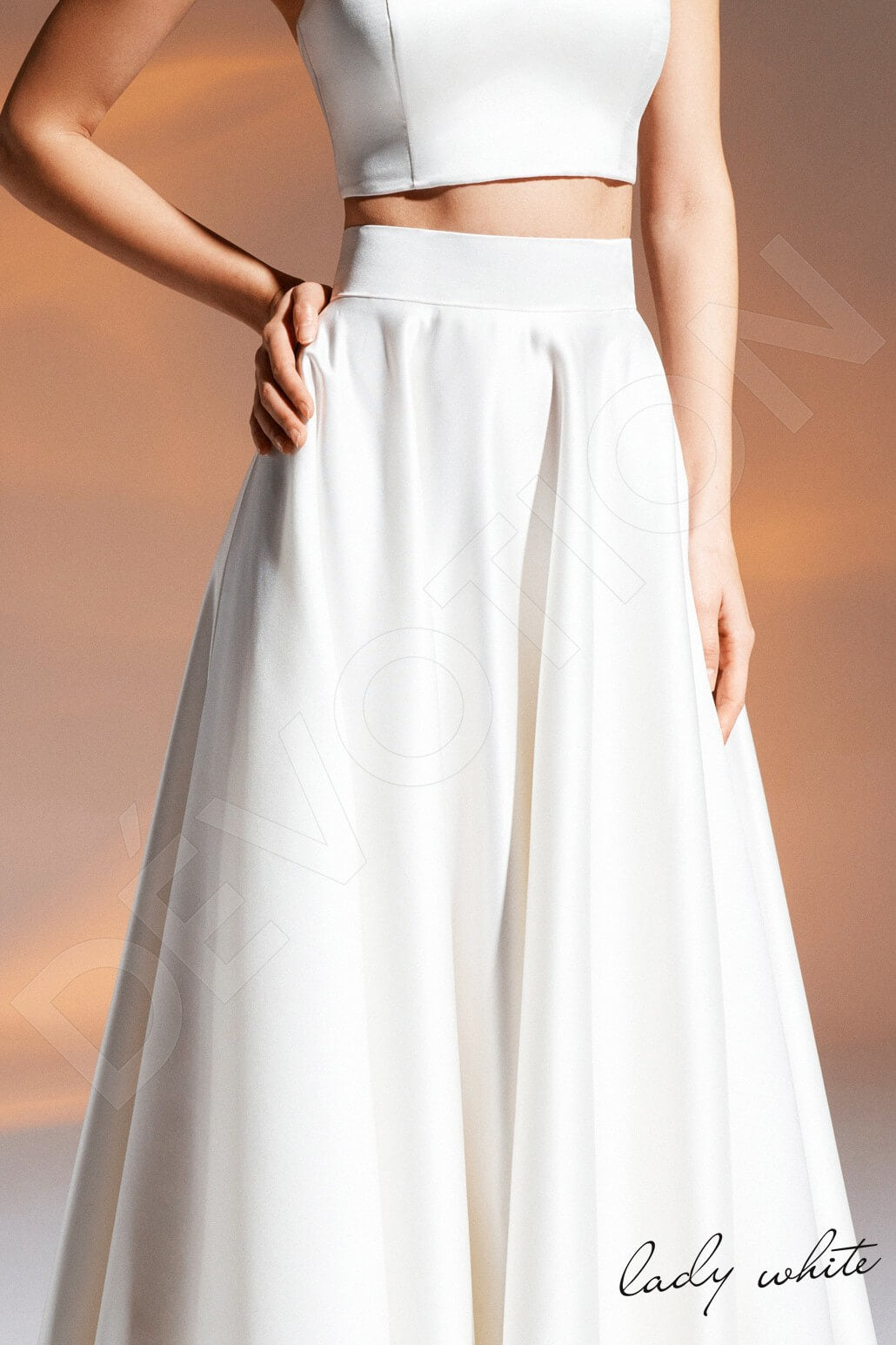 Oni A-line Sweetheart Ivory Wedding dress