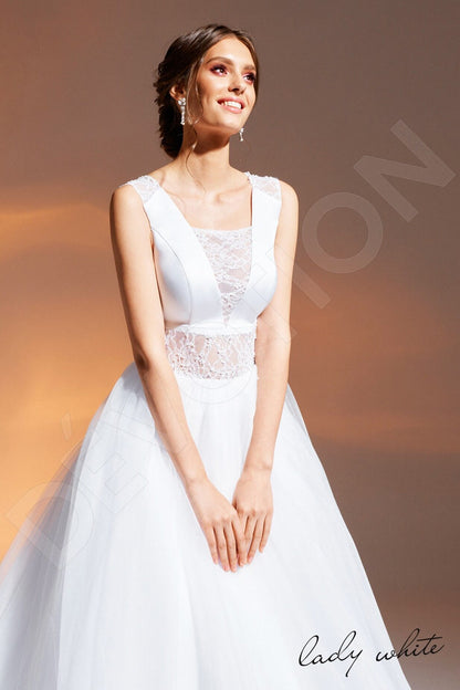 Sabah Open back A-line Sleeveless Wedding Dress 2