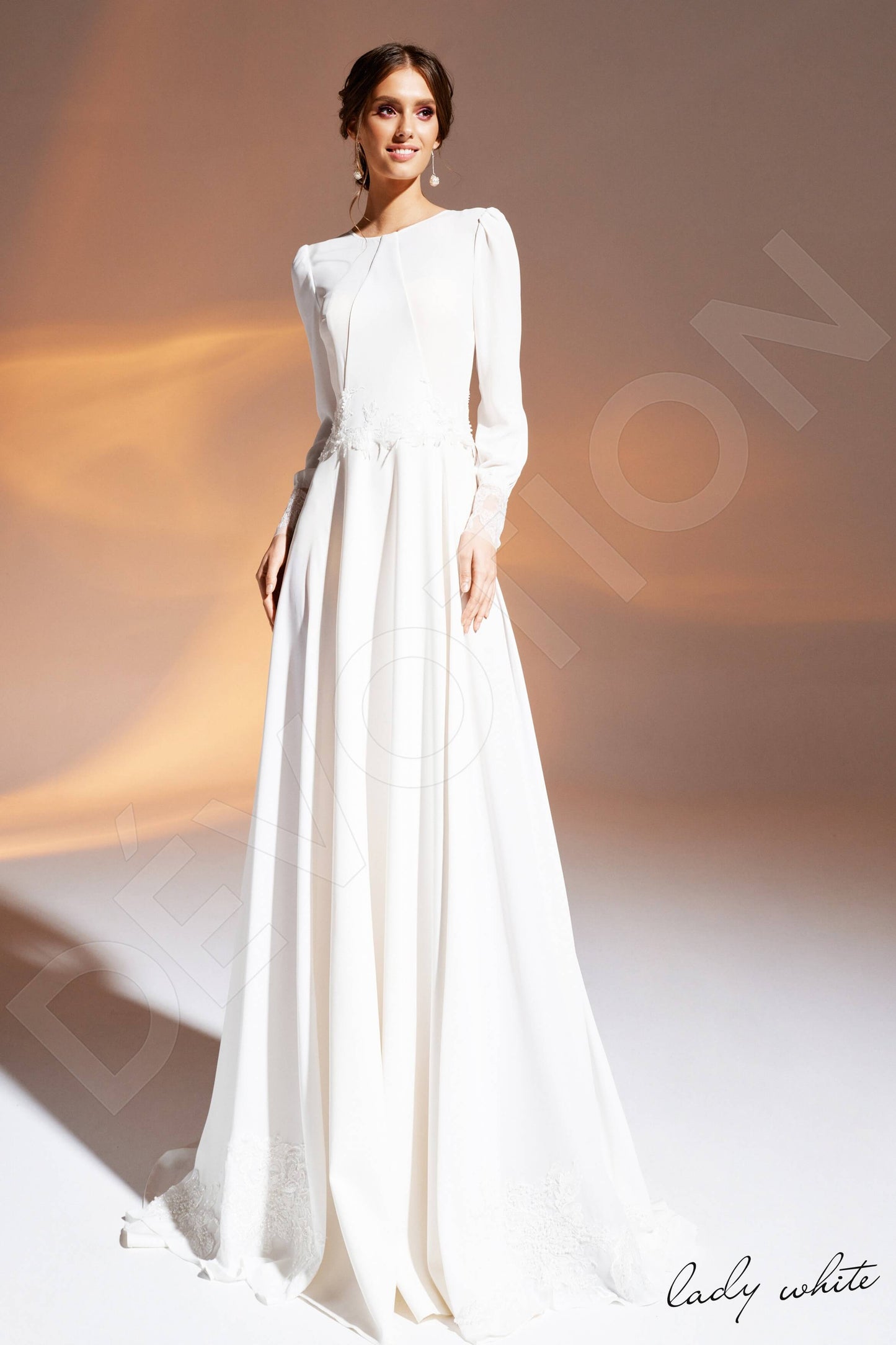 Dalila Full back A-line Long sleeve Wedding Dress Front