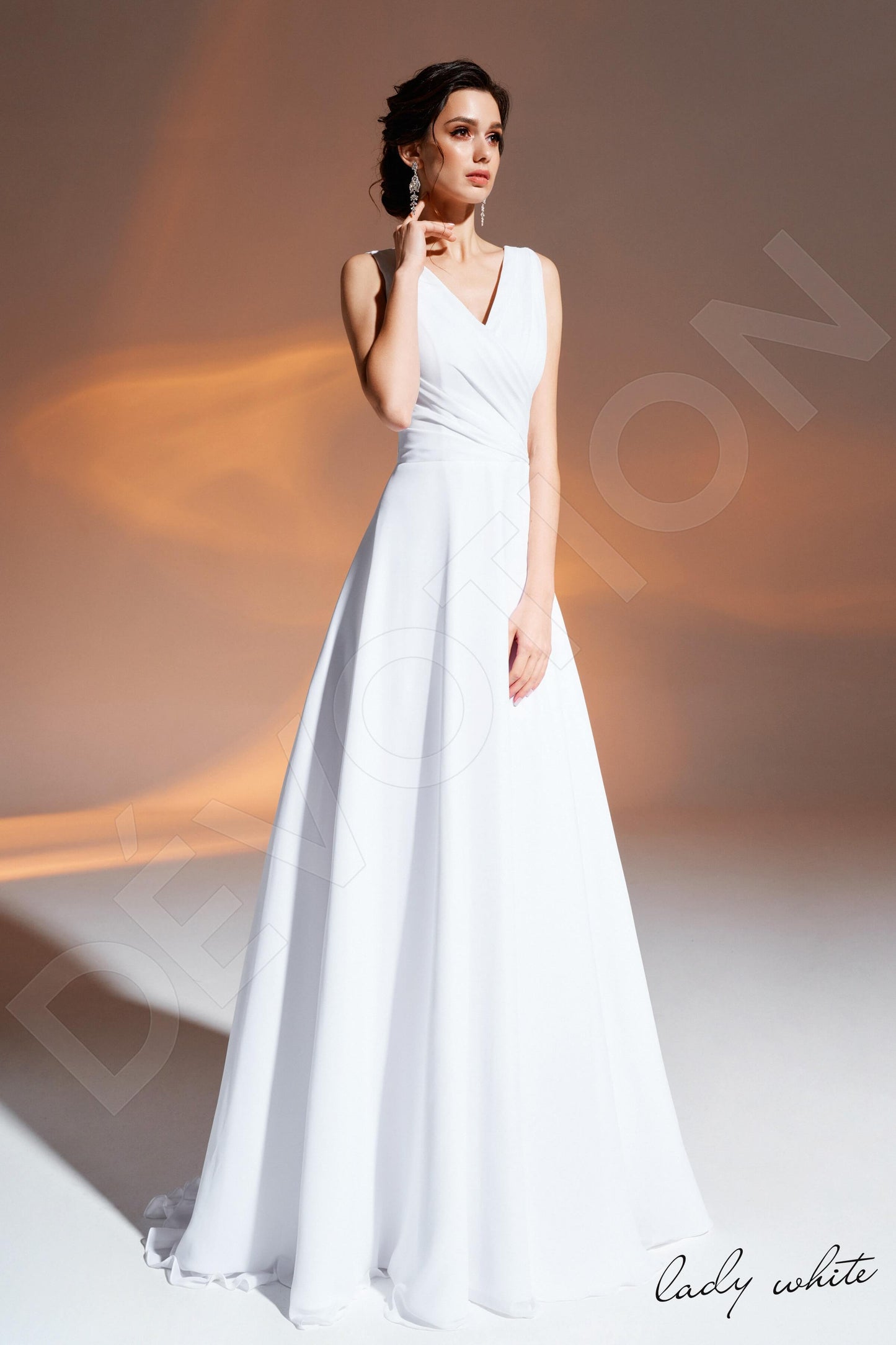 Monifa Open back A-line Sleeveless Wedding Dress Front