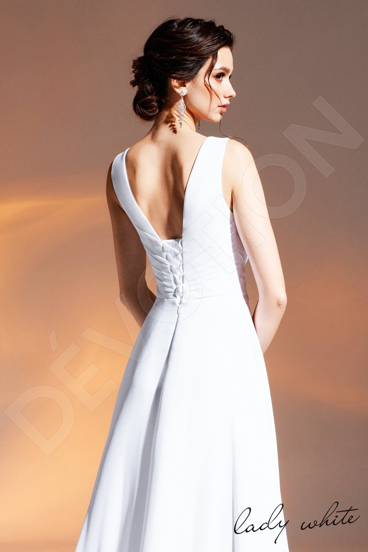 Monifa Open back A-line Sleeveless Wedding Dress 3