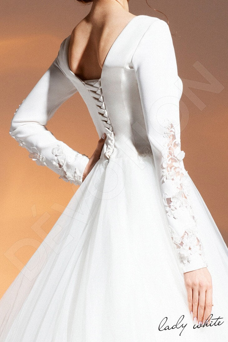 Zahra Open back A-line Long sleeve Wedding Dress 5