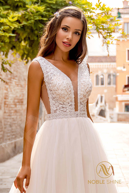 Vittoria Open back A-line Sleeveless Wedding Dress 4