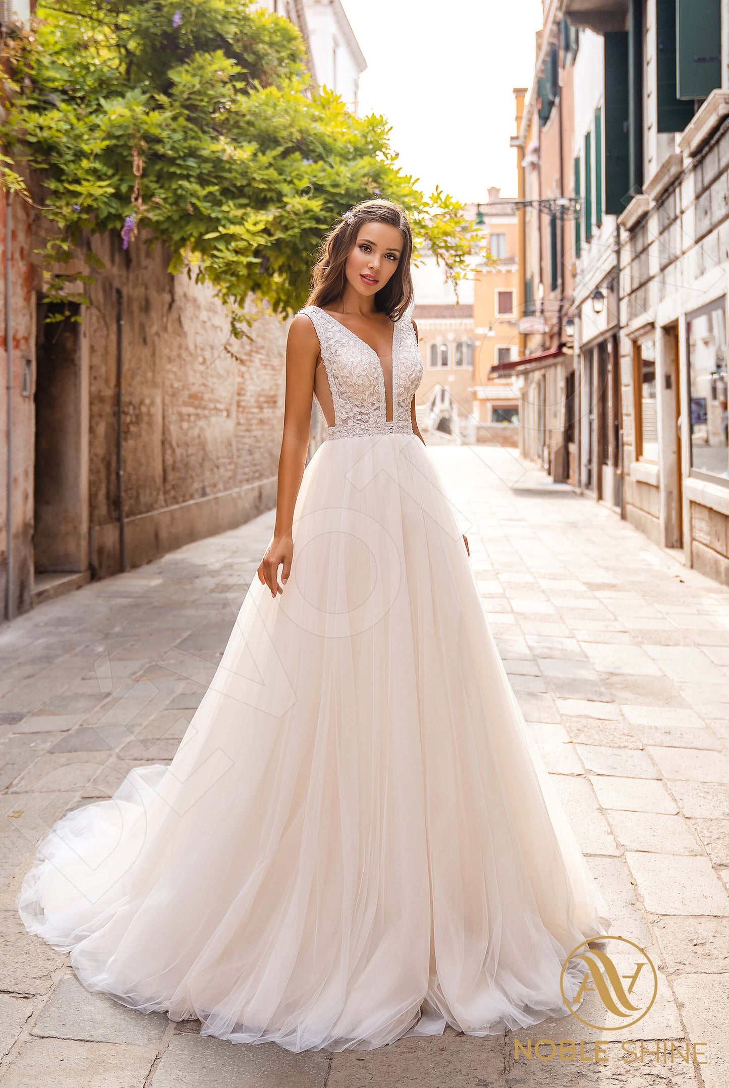 Vittoria Open back A-line Sleeveless Wedding Dress 6