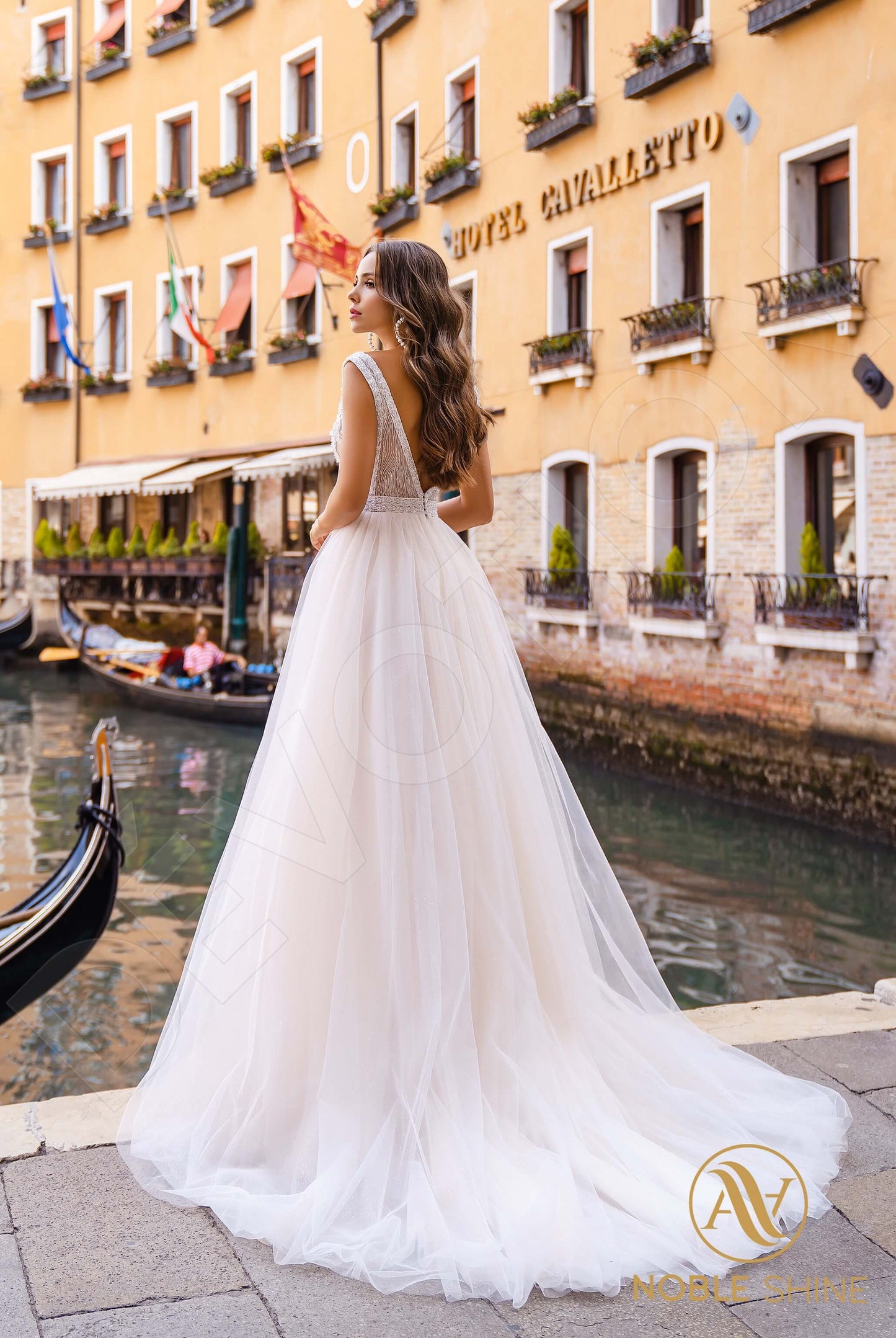 Immakoletta Open back A-line Sleeveless Wedding Dress Back