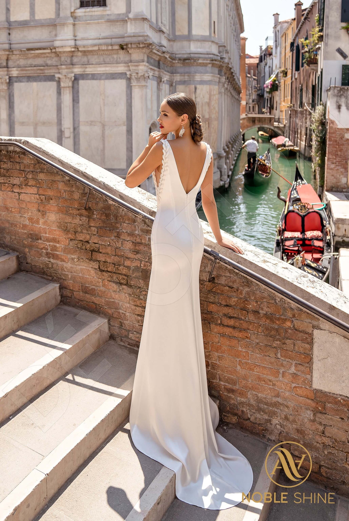 Evlalia Open back Trumpet/Mermaid Sleeveless Wedding Dress Back