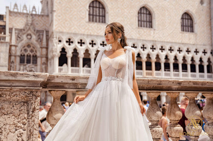Luisita Open back A-line Straps Wedding Dress 4