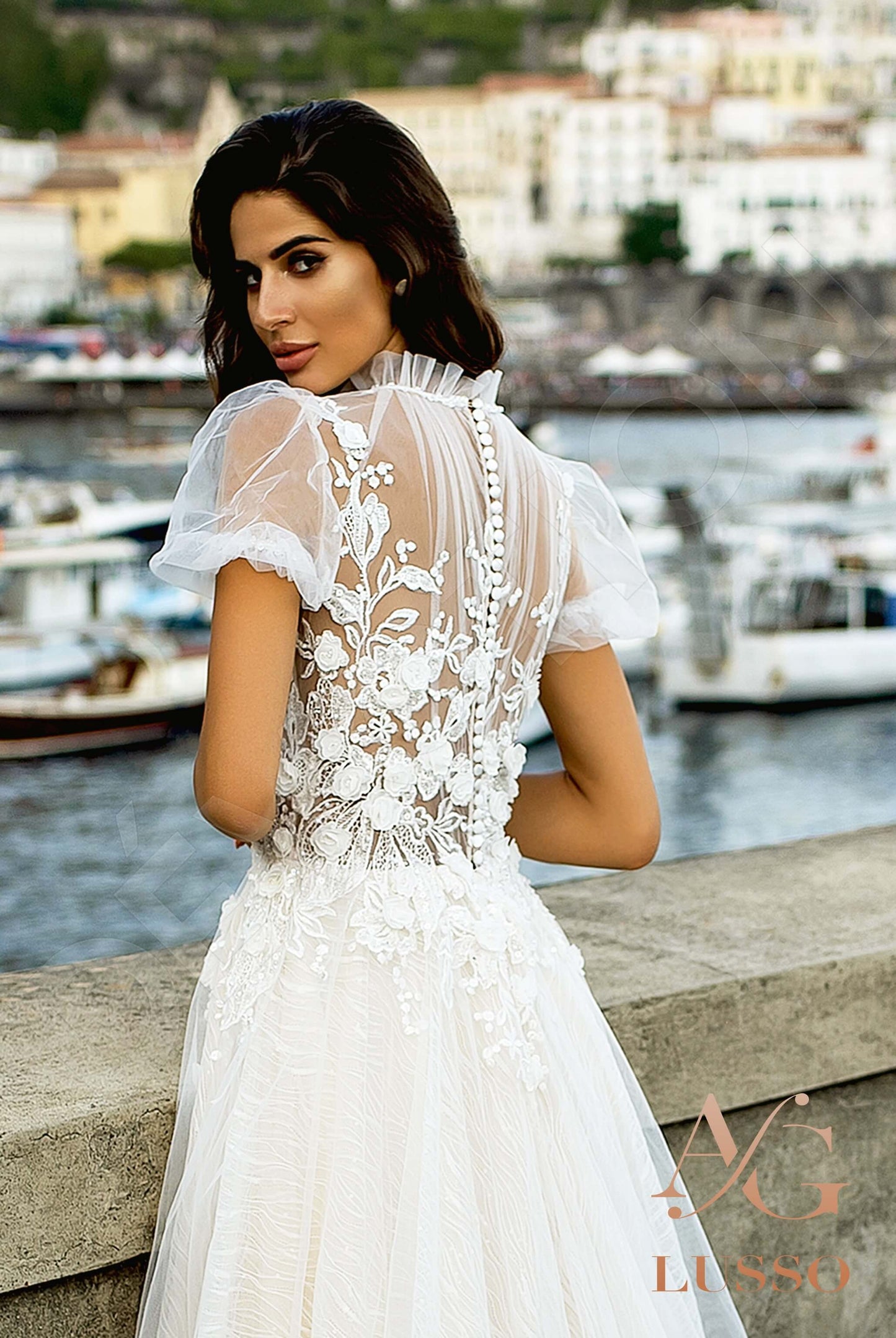 Brunilda Full back A-line Short/ Cap sleeve Wedding Dress 4
