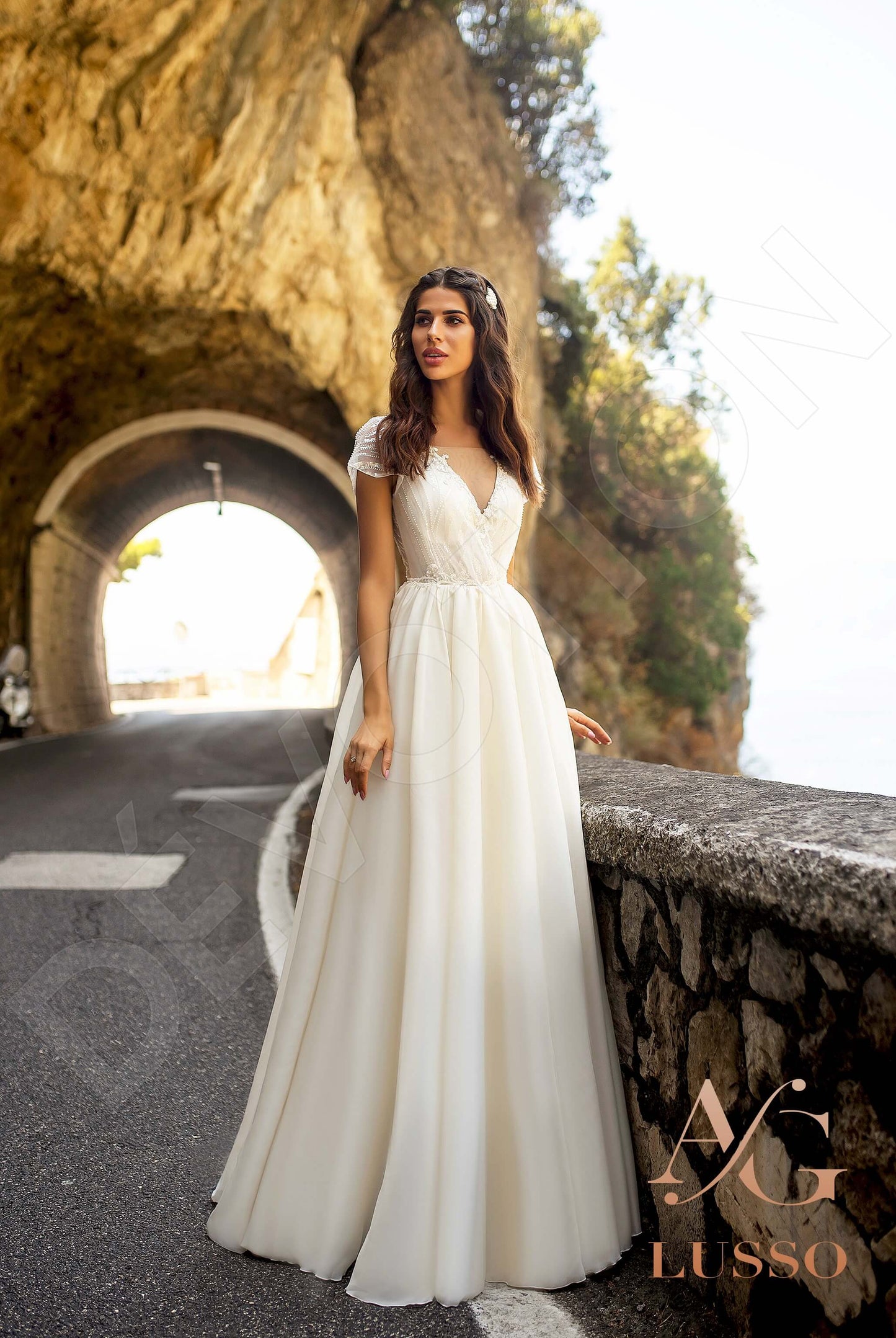 Cosima Open back A-line Short/ Cap sleeve Wedding Dress 8