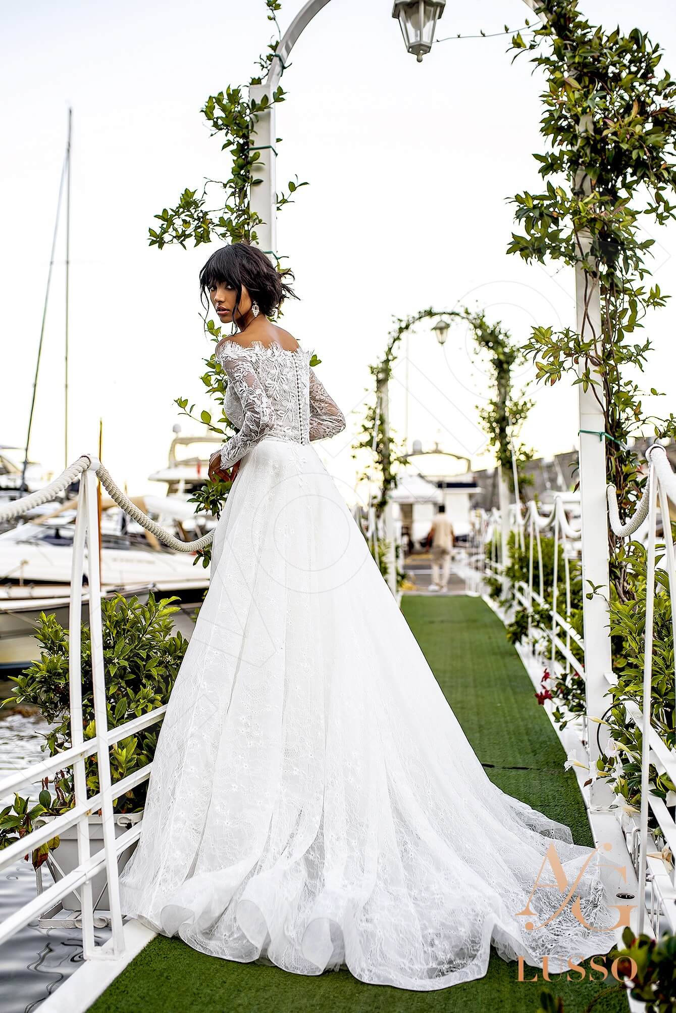 Fedora A-line Off-shoulder/Drop shoulders Ivory Wedding dress