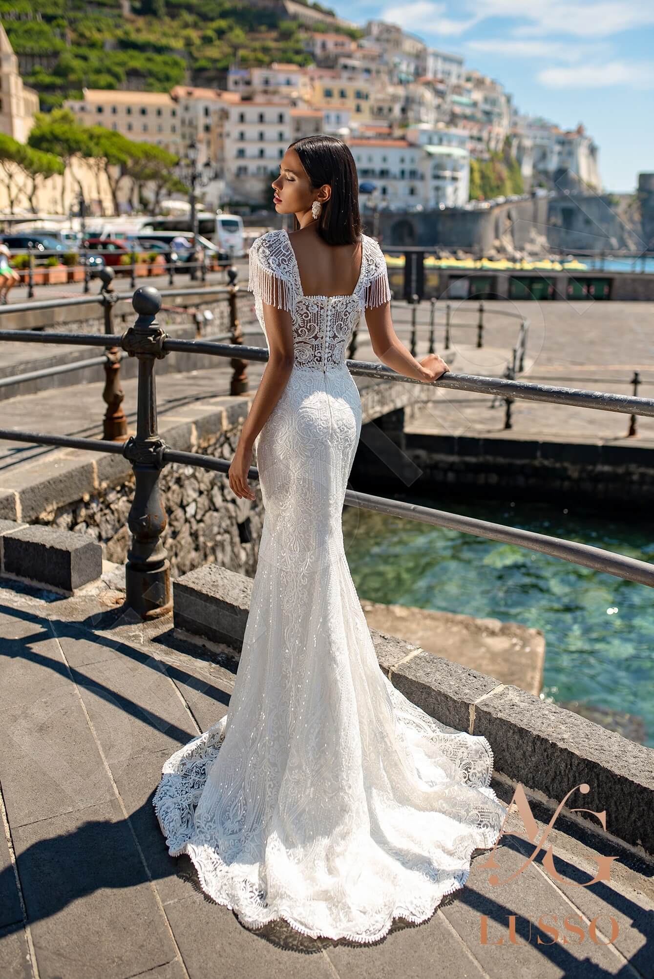 Cesara Trumpet/Mermaid Square Ivory Wedding dress