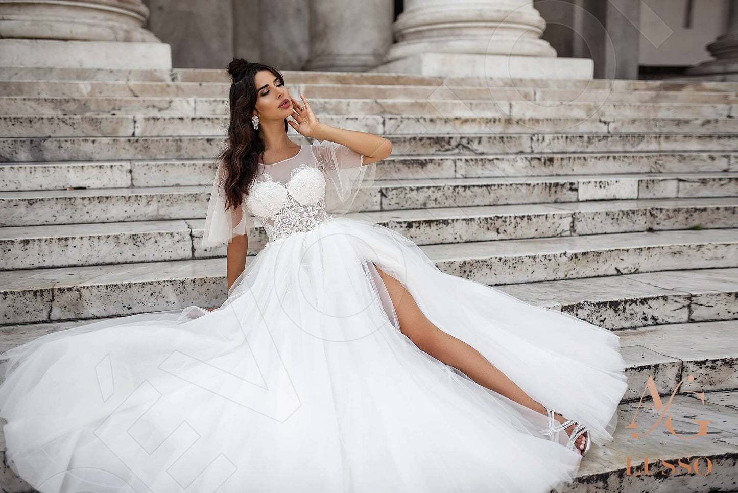 Benedetta Full back A-line Short/ Cap sleeve Wedding Dress 6