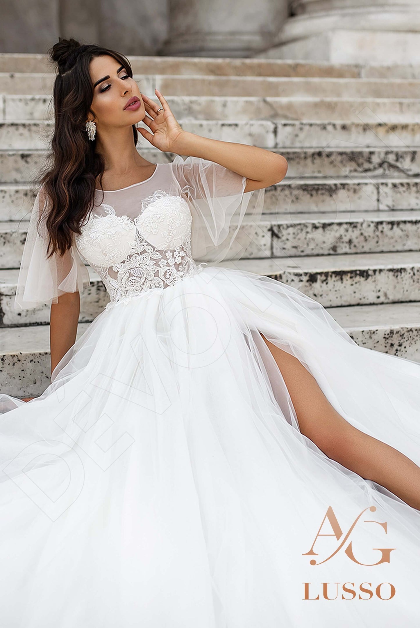 Benedetta Full back A-line Short/ Cap sleeve Wedding Dress 8