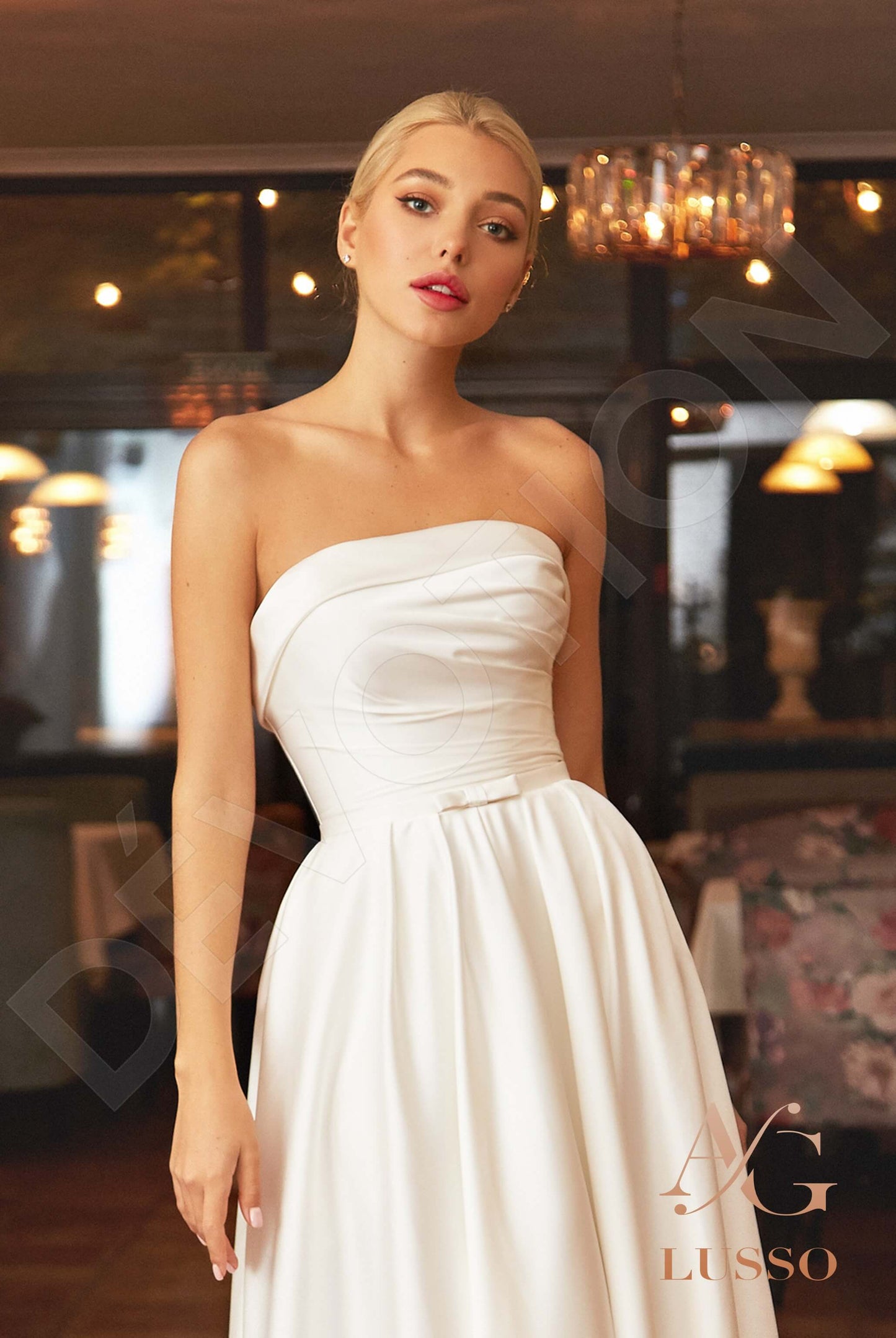 Nolla Open back A-line Strapless Wedding Dress 4