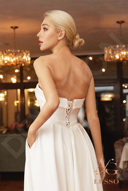 Nolla Open back A-line Strapless Wedding Dress 3
