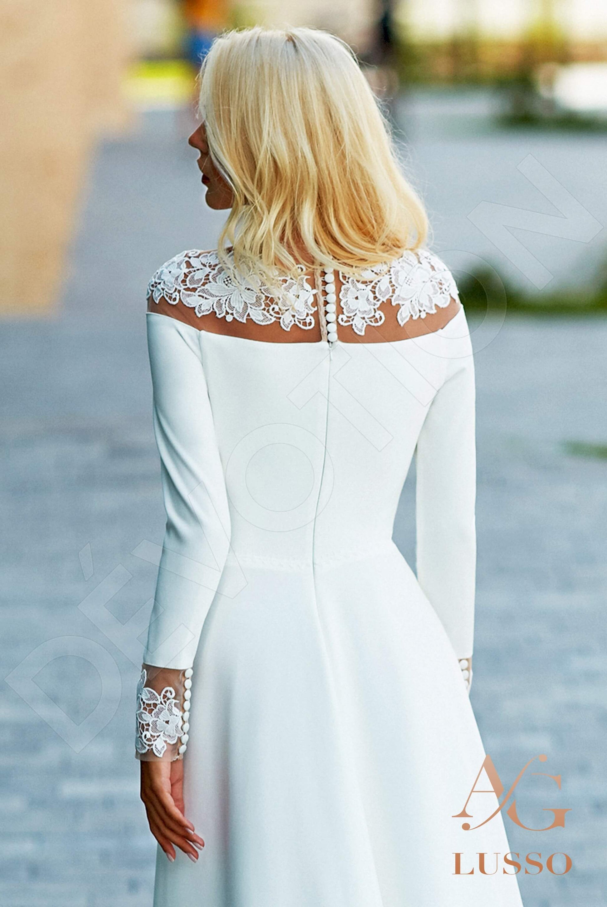 Sandara A-line Jewel Whitemilk Wedding dress