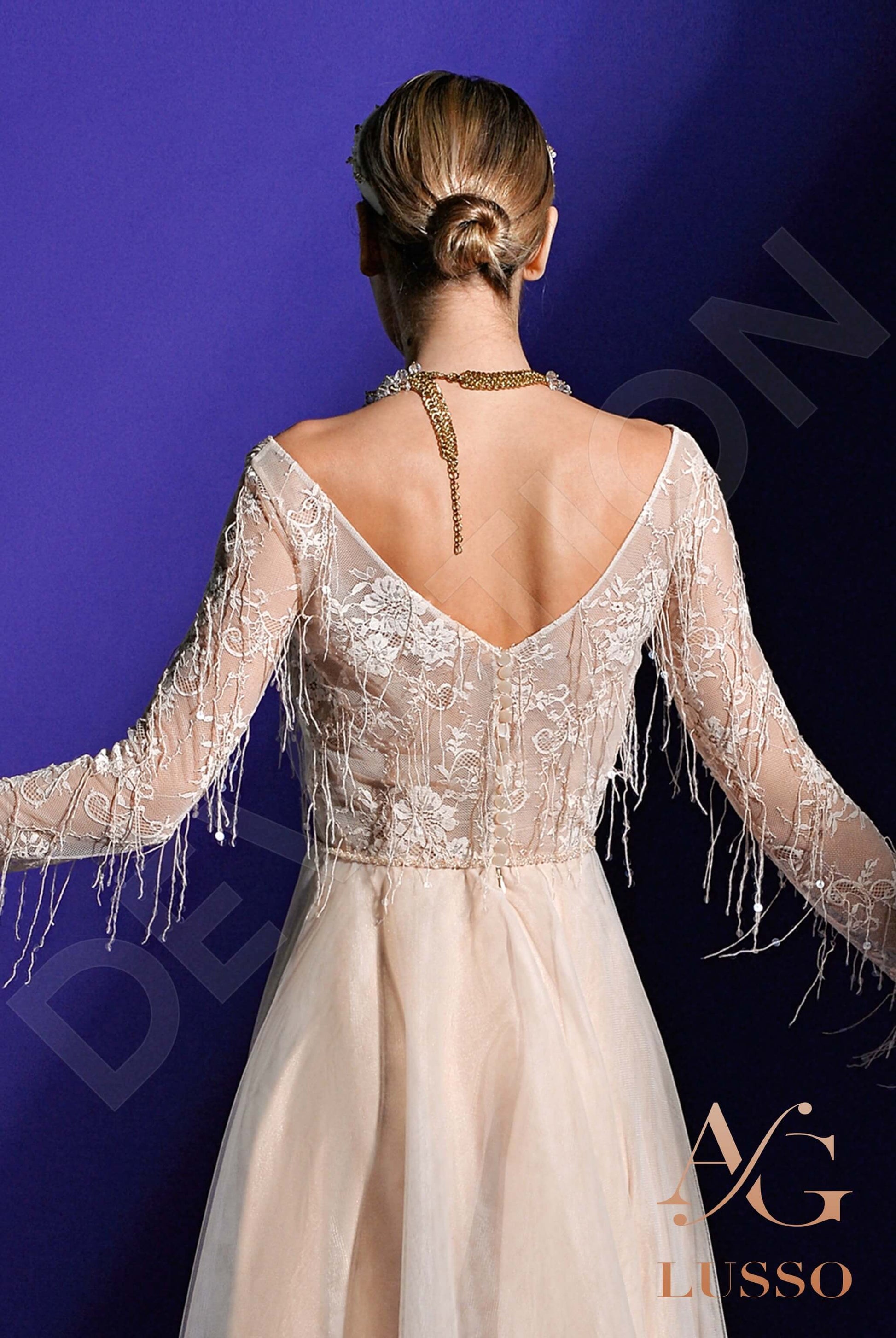 Cher A-line Higher V-neck Cappuccino Ivory Wedding dress