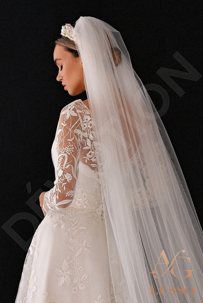 Erin Open back A-line 3/4 sleeve Wedding Dress 3