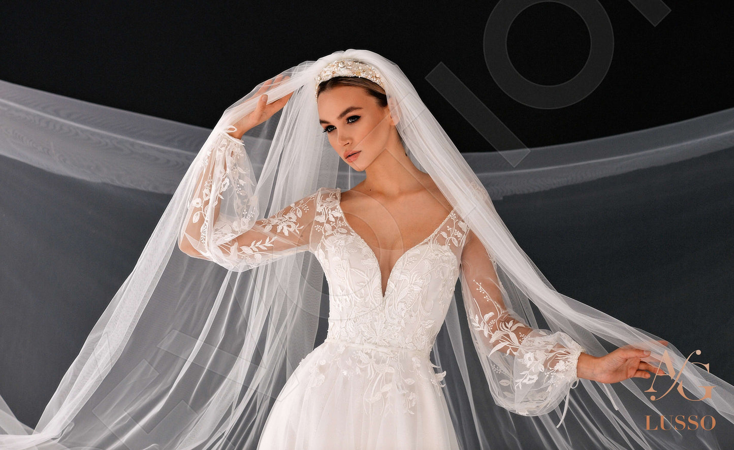 Flar Open back A-line Long sleeve Wedding Dress 6