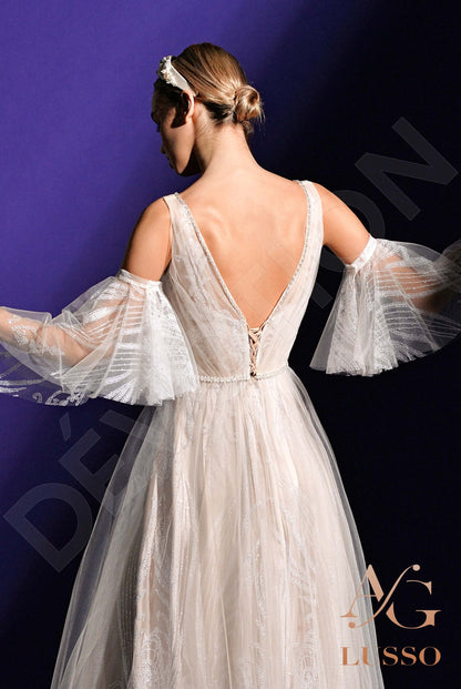 Kliv Open back A-line Detachable sleeves Wedding Dress 3