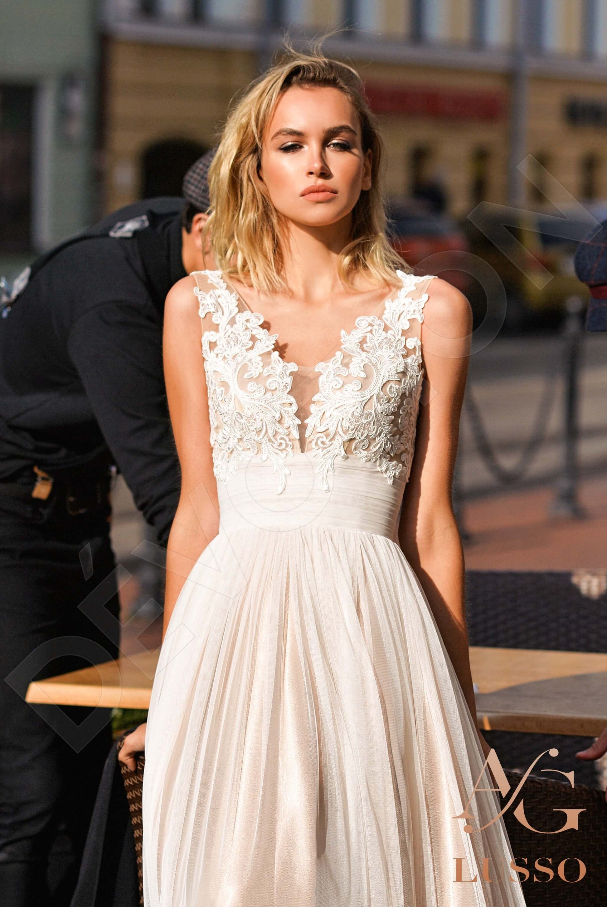 Tera A-line V-neck Ivory Cappuccino Wedding dress