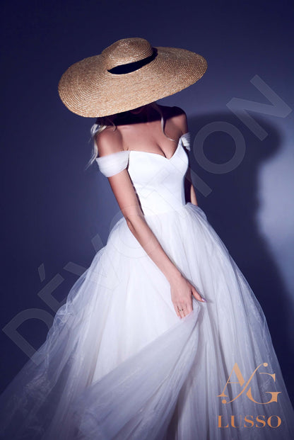 Beritta Open back A-line Sleeveless Wedding Dress 2