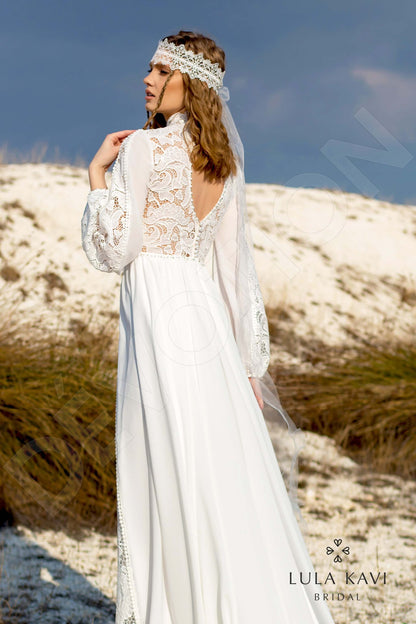 Torvi Open back A-line Long sleeve Wedding Dress 3