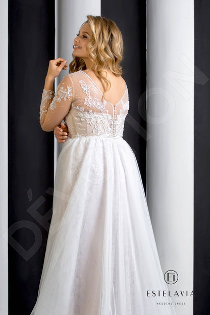 Aprilly Open back A-line Long sleeve Wedding Dress 4